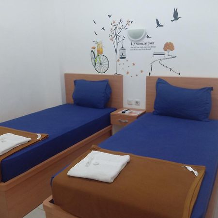 Chrissant Hotel Melati Kültér fotó